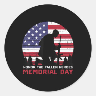 Honor The Fallen Heroes Memorial Day US Flag Men W Classic Round Sticker