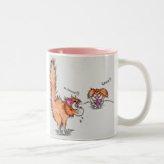 Hooch the cat frightened by a dog Two-Tone coffee mug