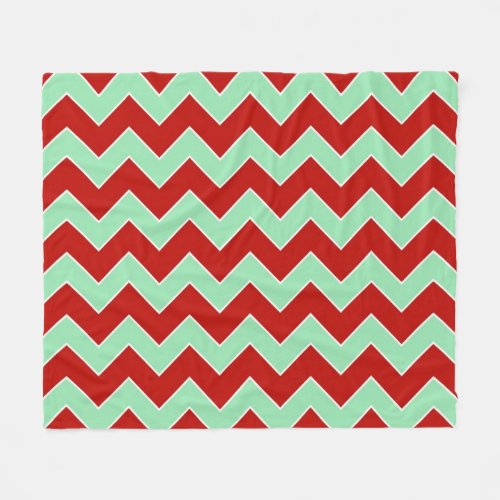 Horizontal Christmas Zigzag Fleece Blanket