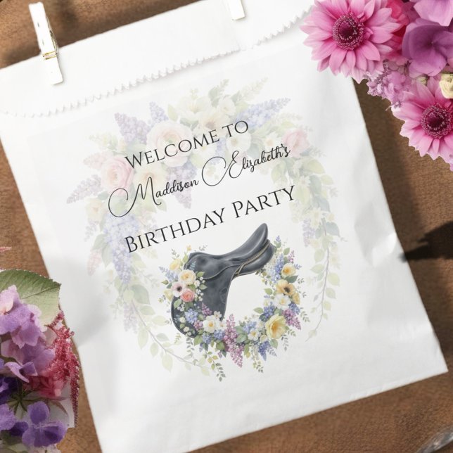 Horse Birthday  Favor Bag (This charming design sets the scene for a fun-filled celebration.)
