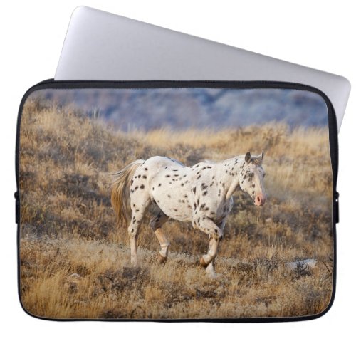 Horse Roaming the Scenic Hills of the Big Horn Laptop Sleeve