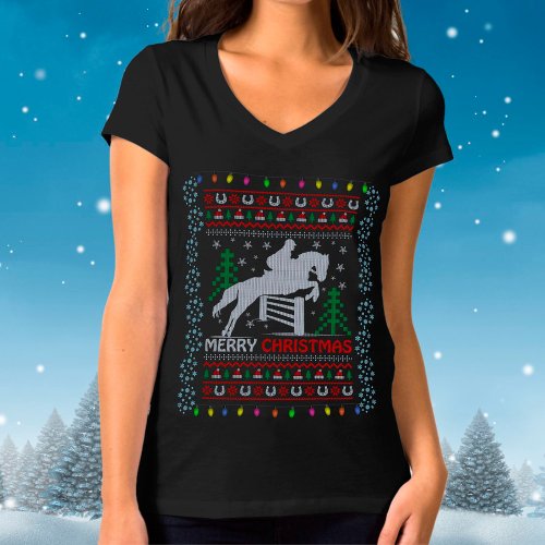 Horseback Riding Jumping Merry Christmas  T_Shirt