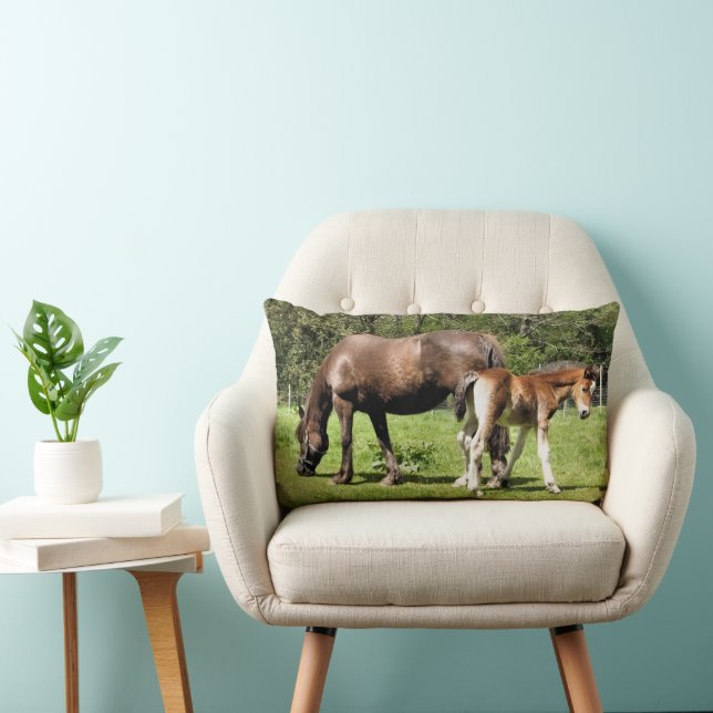 HORSES LUMBAR PILLOW (Chair)
