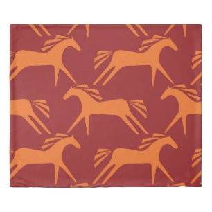 Horses: Red Seamless Equestrian Beauty. Duvet Cover
