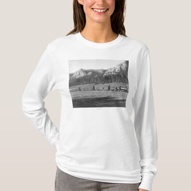 Horseshoe Curve on Burlington and Missouri T-Shirt (Front)