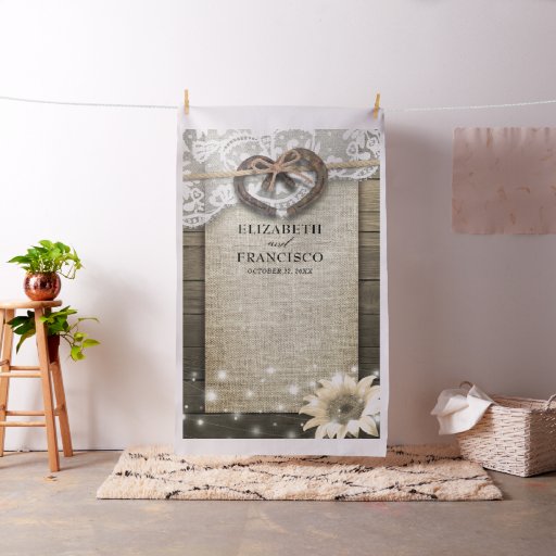 Horseshoe Lace Sunflower Wood Photo Booth Backdrop