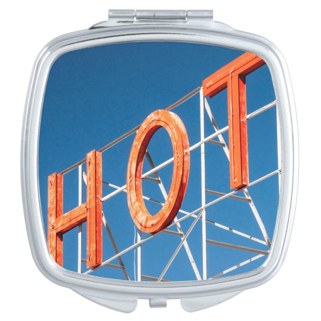 "Hot" compact mirror (Front)