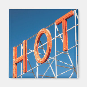 "Hot" magnet