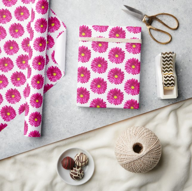 Hot Pink Daisy Floral Wrapping Paper  (Crafts)