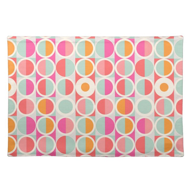 Hot Pink Retro Circle Pattern Cloth Placemat (Front)