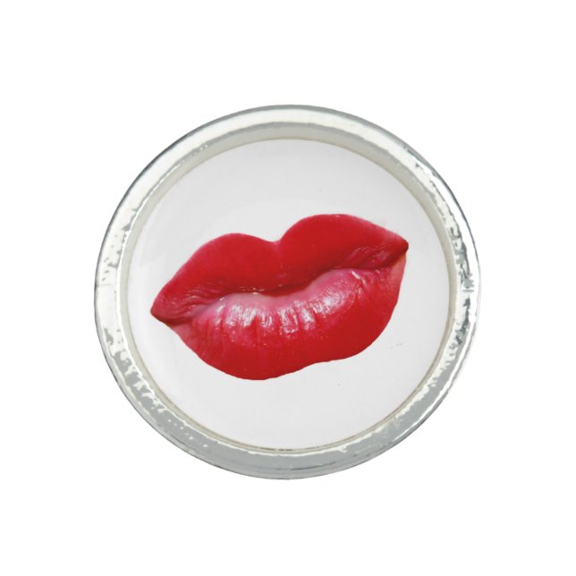 HOT Red Lips Ring (Front)
