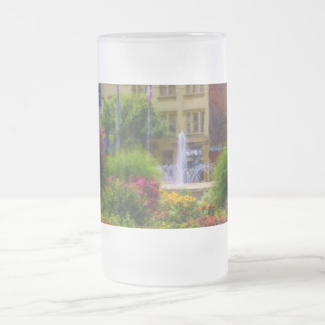 Hot Springs Roundabout Painterly Frosted Glass Bee Frosted Glass Beer Mug (Center)