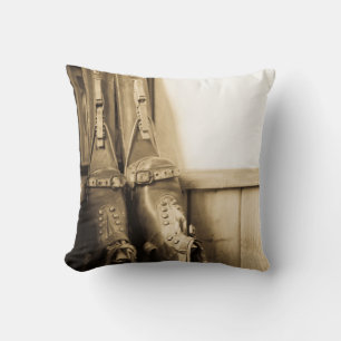 Hotel Saint Bernard Throw Pillow
