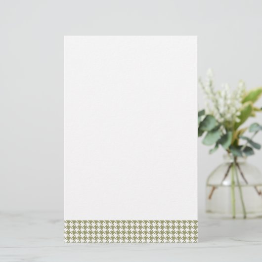 Houndstooth Avocado and White (Standing Front)