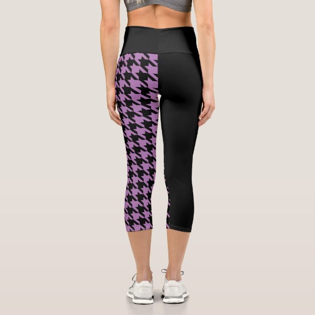 Houndstooth / Black Capri Leggings (Back)