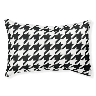 Houndstooth Pattern Black White Pet Bed