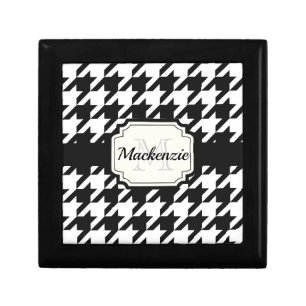 Houndstooth Pattern Gift Box