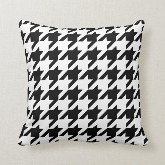 Houndstooth Pattern In Black And White Throw Pillow Zazzle Com