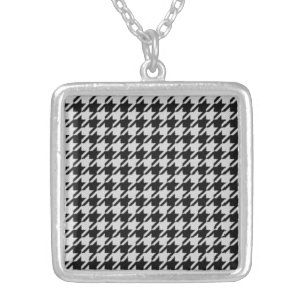 Houndstooth Weave Pattern Silver Plated Necklace