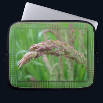 How the Grass Grows Laptop Sleeve