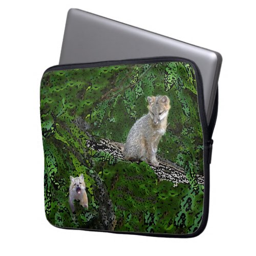 Howling Fox Laptop Cover
