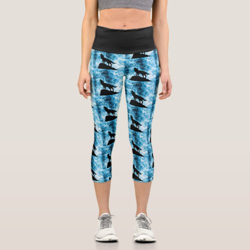 Howling Winter Wolf snowy blue Abstract pattern Capri Leggings