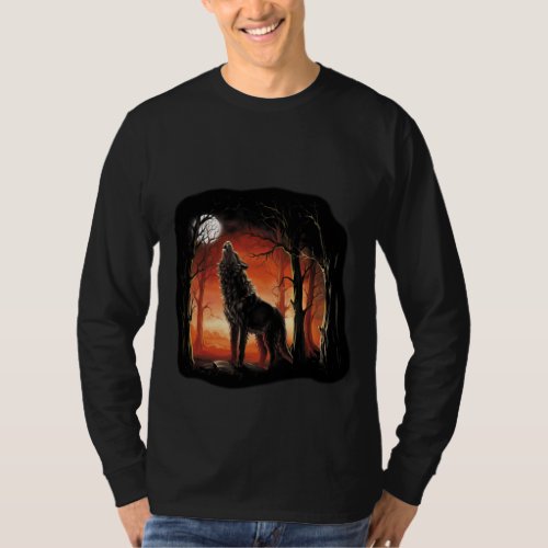 Howling Wolf at Sunset Long Sleeve T_Shirt
