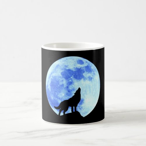 Howling Wolf At The Full Moon 11 oz Mug