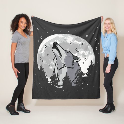 Howling wolf in full moon design fleece blanket