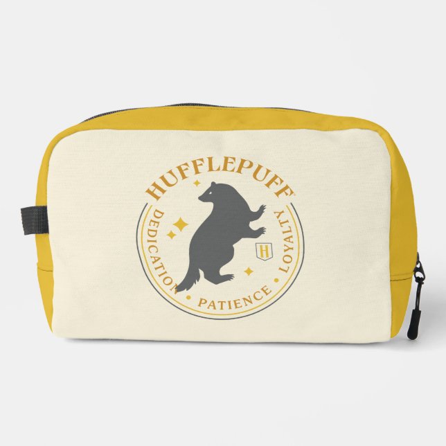 HUFFLEPUFF™ Badger House Pride Badge Dopp Kit (Front)