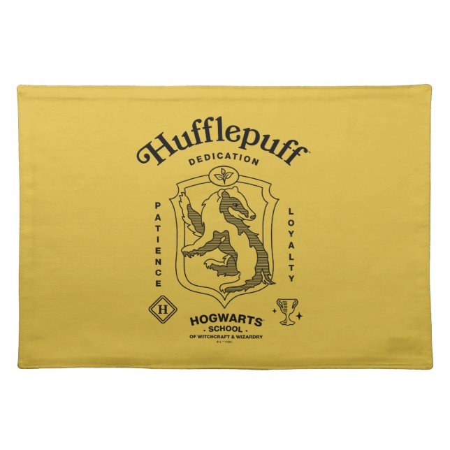 HUFFLEPUFF™ Dedication Patience Loyalty Crest Cloth Placemat (Front)