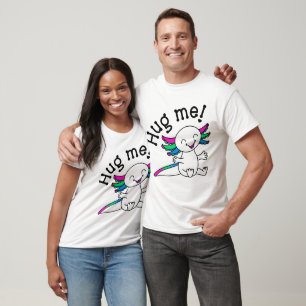 Hug me! Cute Axolotl in Polysexual Pride colors T-Shirt