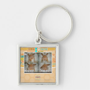 Hug me keychain