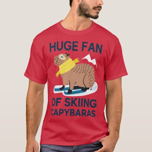 Huge Fan of Skiing Capybaras funny capybara  T_Shirt