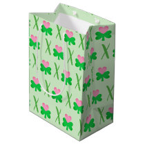 Hugs and Kisses Shamrock and Heart Gift Bag Hugs and Kisses Shamrock and Heart Gift Bag