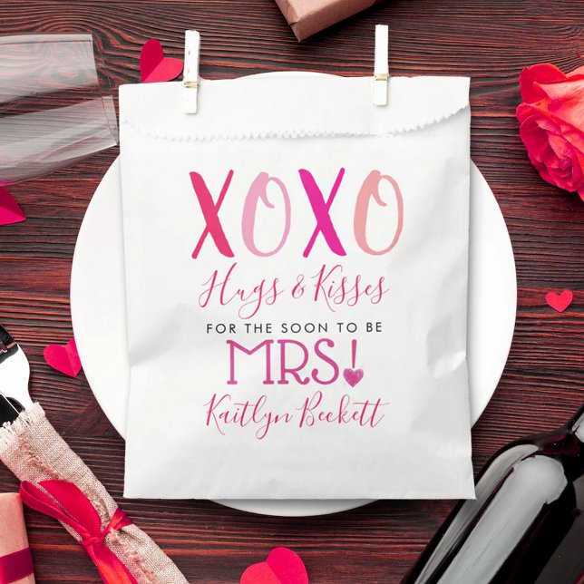 Hugs & Kisses (XOXO) Valentine's Day Bridal Shower Favor Bag (Creator Uploaded)