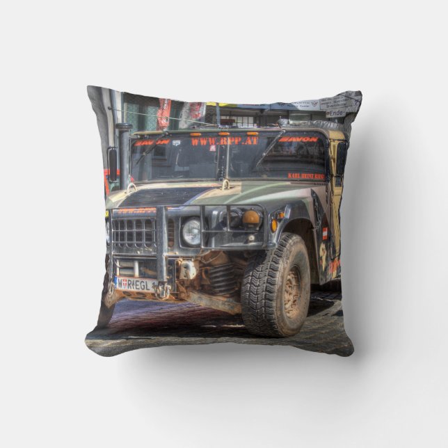 Hummer H1 Throw Pillow (Front)