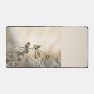 Hummingbird 5265 desk mat