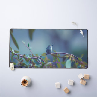 Hummingbird 5738 desk mat