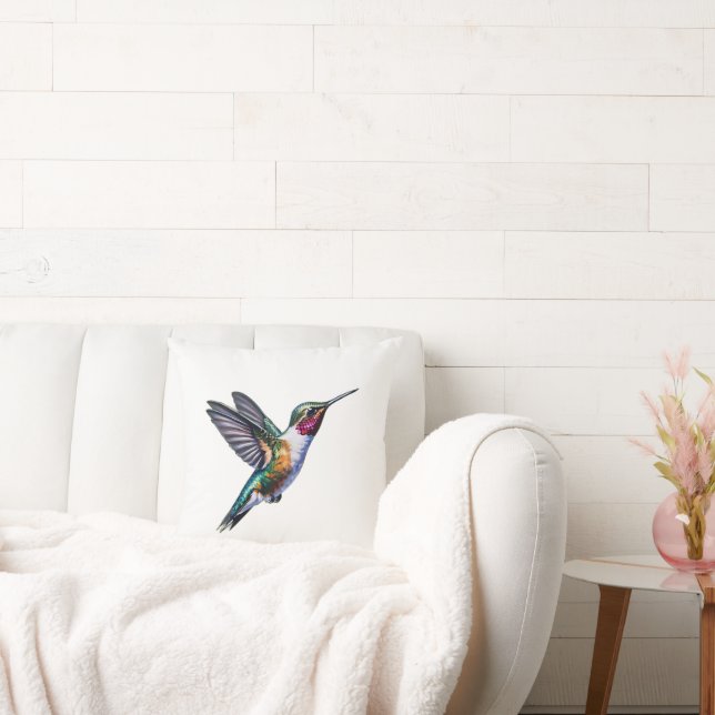  Hummingbird flying Throw Pillow (Couch)