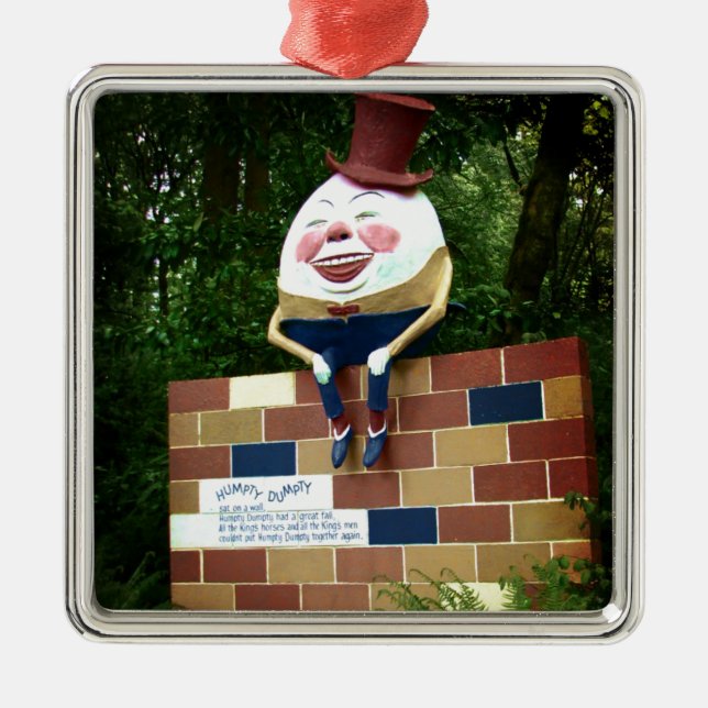 Humpty Dumpty Metal Ornament (Front)