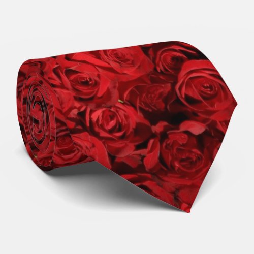 Hundreds of Beautiful Red Roses Tie