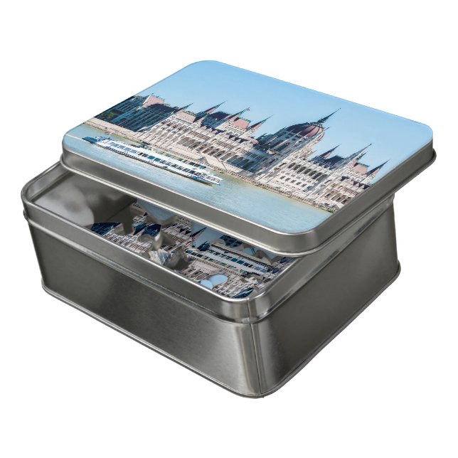 Hungarian Parliament Building in Budapest city Jigsaw Puzzle (Lid Open)