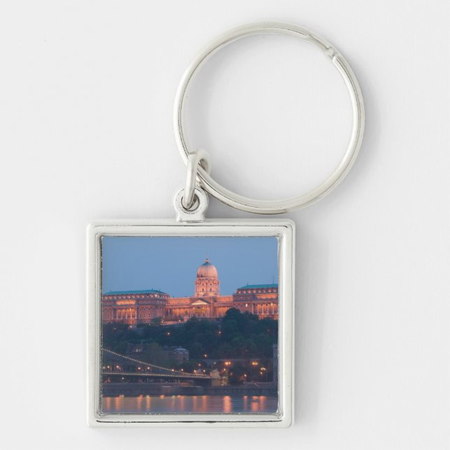 HUNGARY, Budapest: Szechenyi (Chain) Bridge, Keychain (Front)