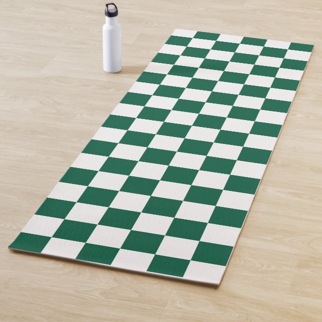 Hunter Green and White Checkered Yoga Mat (In Situ)
