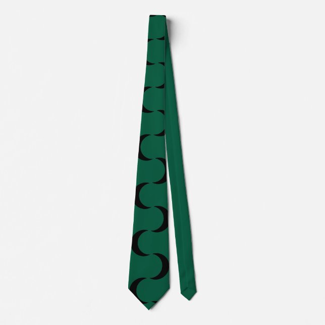 Hunter green, black pattern neck tie (Front)