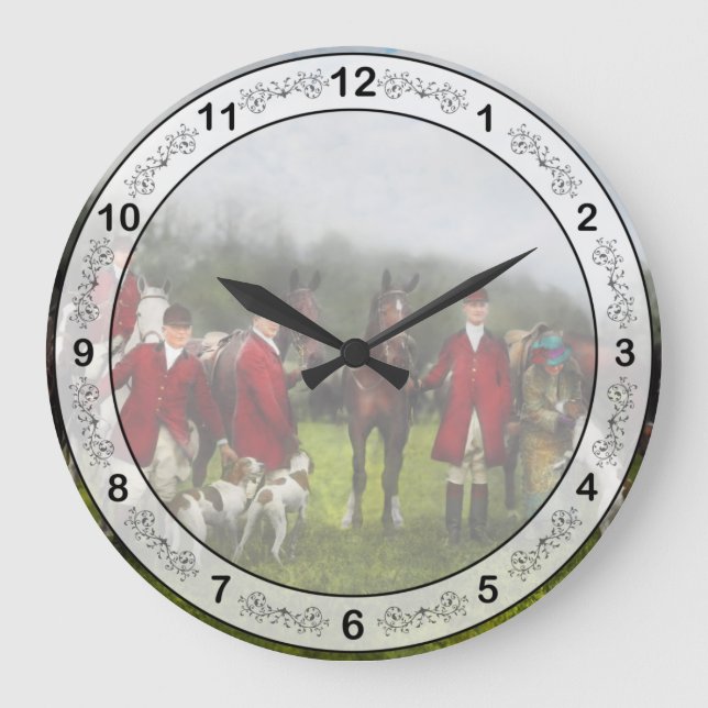 Hunter - The fox hunt - Tally-ho 1924 Large Clock (Front)