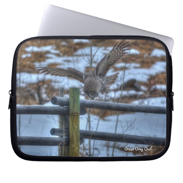 Hunting Great Grey Owl Raptor Winter Wildlife Laptop Sleeve (Front)