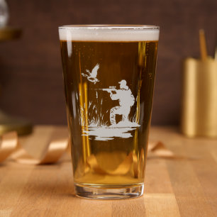 Hunting Pint Glass