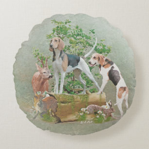 Hunting with hounds     round pillow